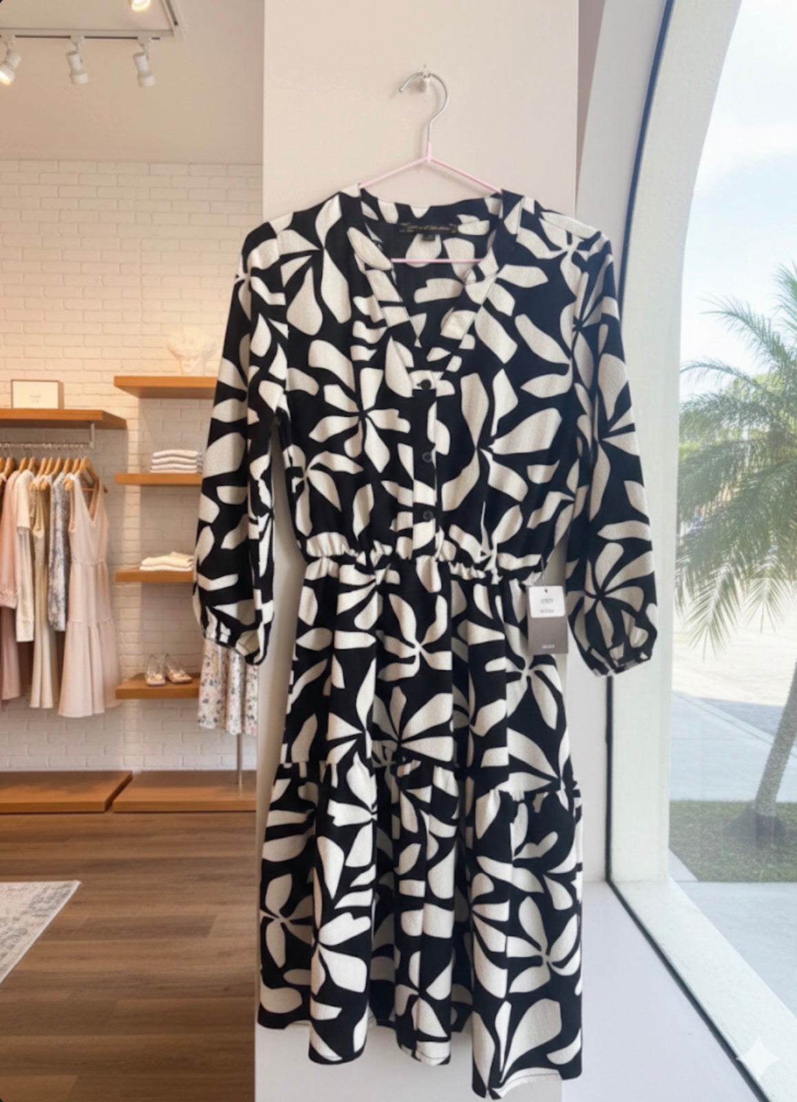 Black and white Chic dress