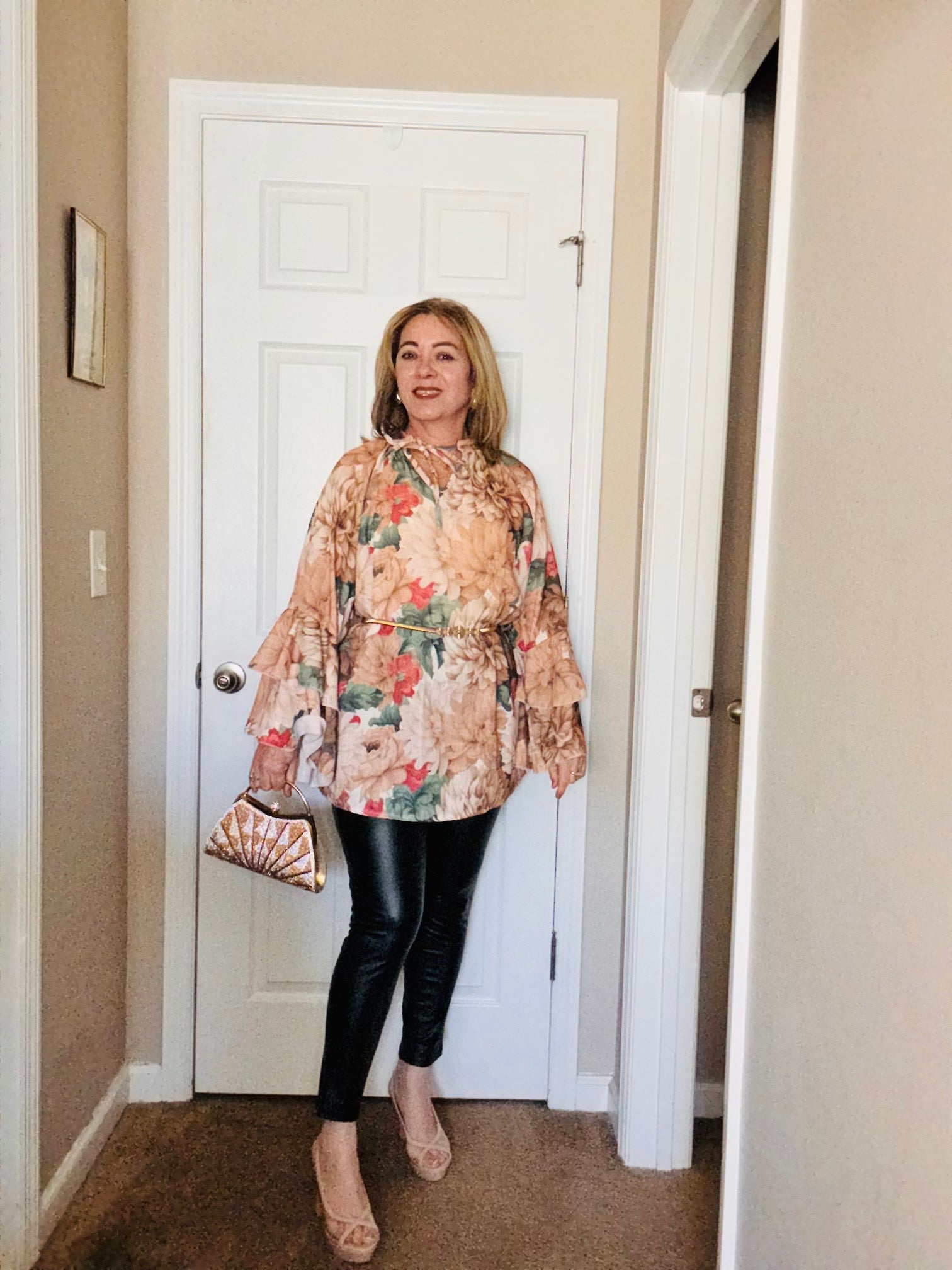 Linen elegant blouse